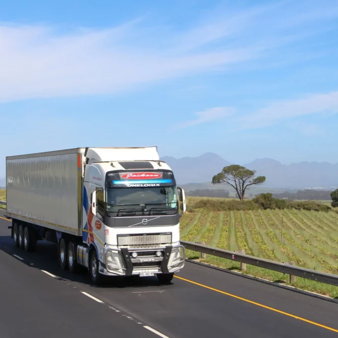 cross-border-transport-companies-logistics-solutions