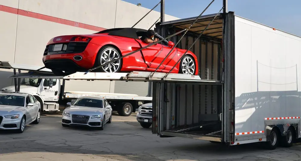 enclosed-car-transport